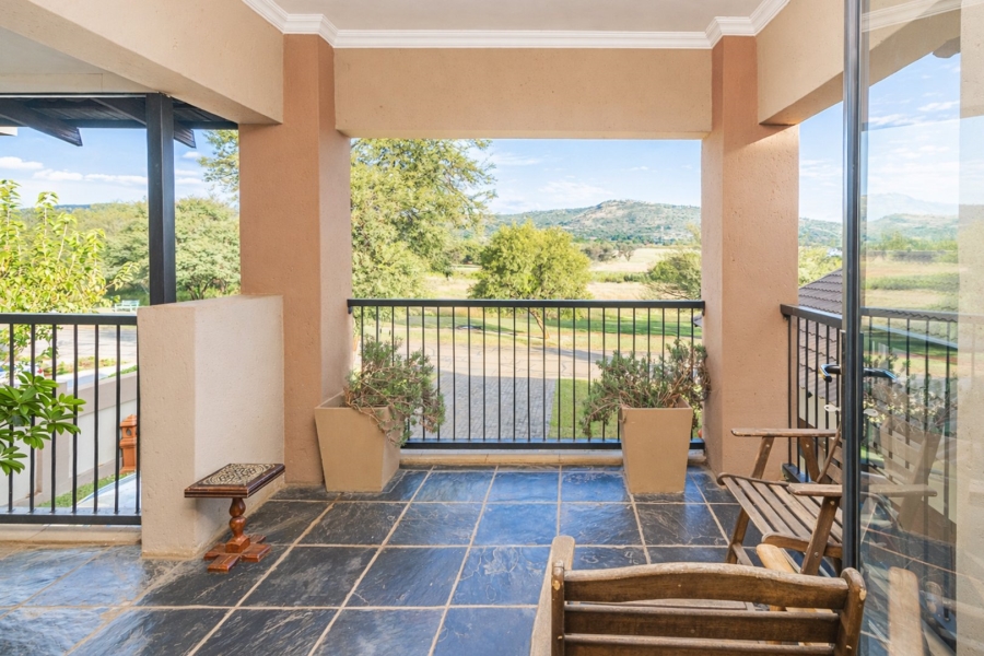 5 Bedroom Property for Sale in Xanadu Eco Park North West